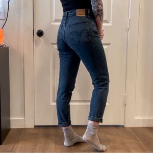 Levi's Women's Straight Leg Jeans